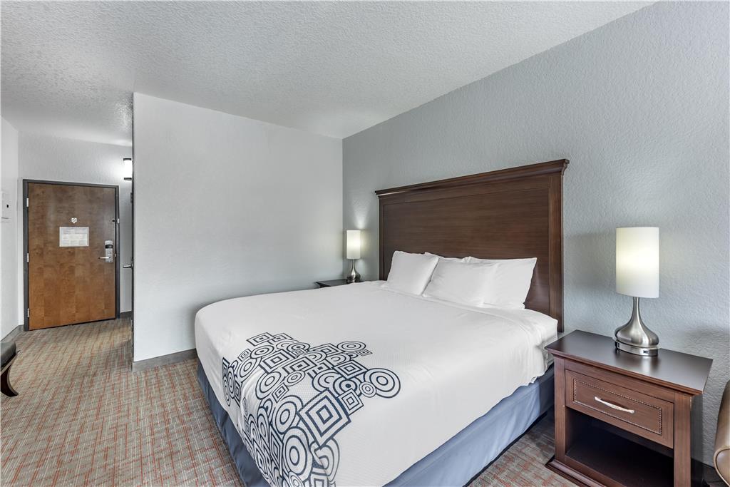 Best Western Plus Fredericksburg - photo 17