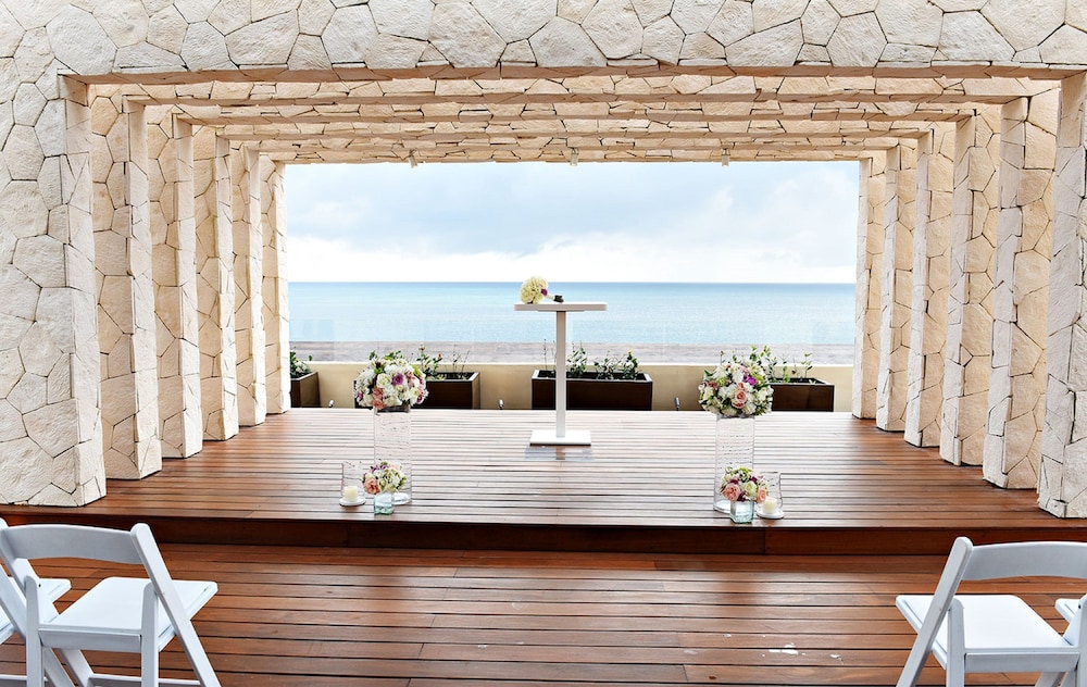 Reception hall