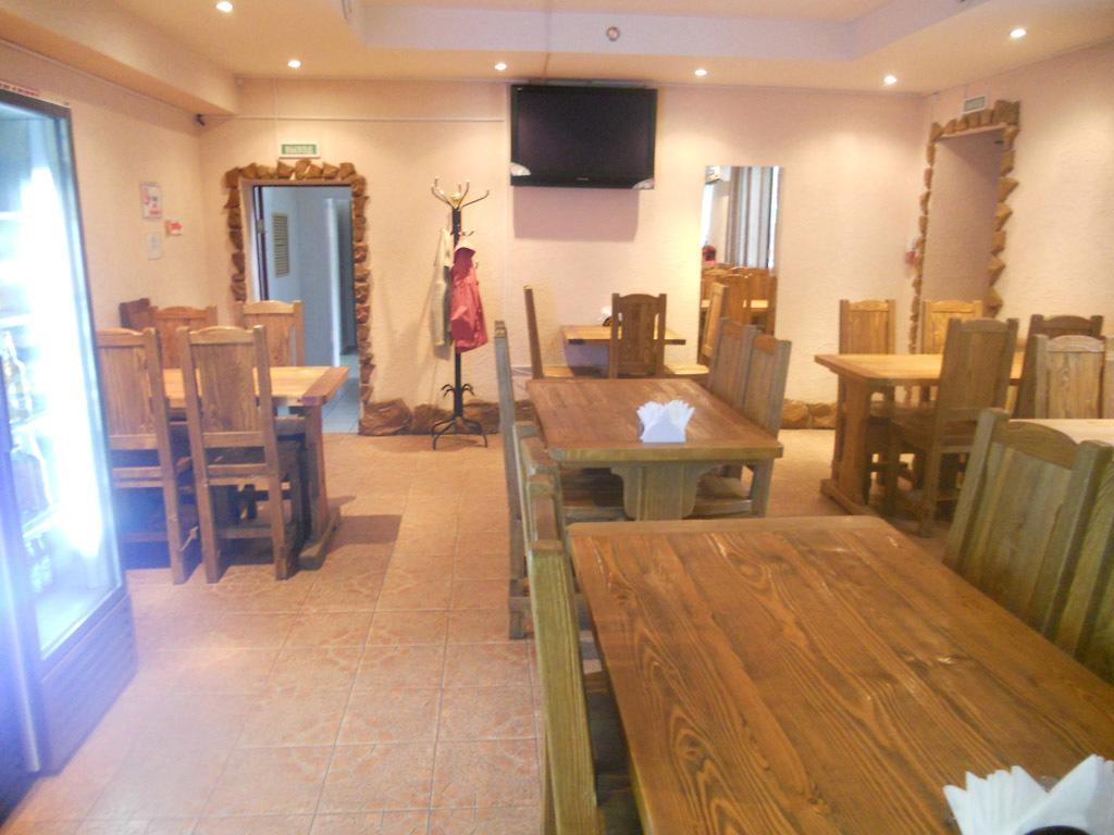 Russkaya Piramida — hotel in Vyaz'ma