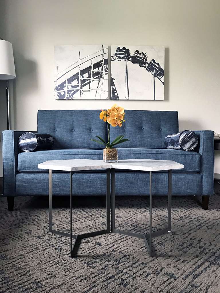 Oxford Suites Portland Jantzen Beach - photo 5