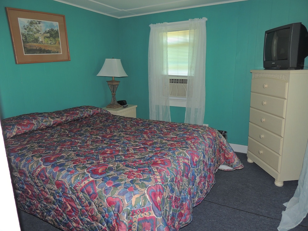 Phil & Anns Sunset Motel - photo 11