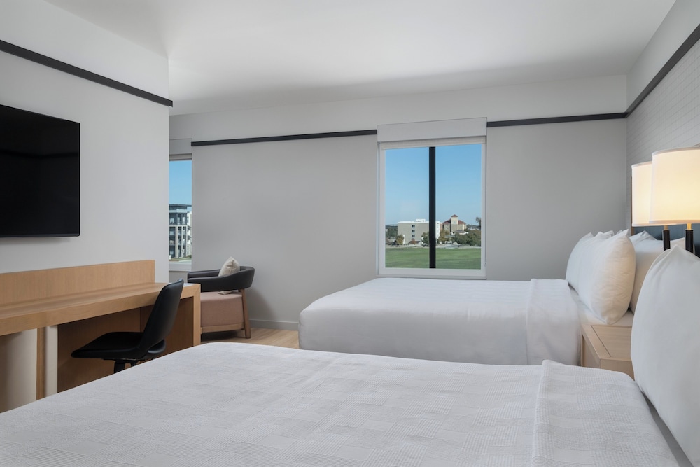 Denizen Hotel - photo 18