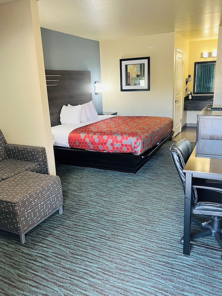 Garden Inn and Suites Little Rock - photo 14