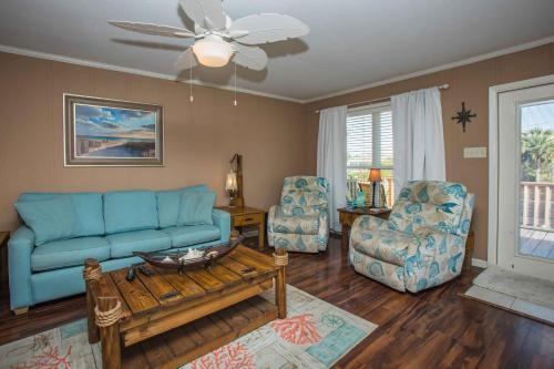 Hook Wine & Sinker in Gulf Shores, United States