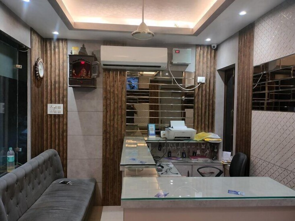 Hotel Usha Continental - last minute hotel in Unknown City