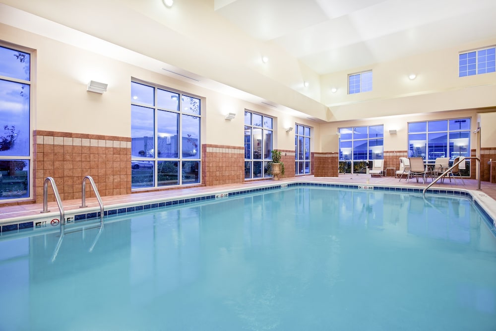 Candlewood Suites Pittsburgh Cranberry by IHG - photo 17