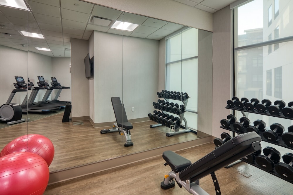 Holiday Inn Express & Suites Charlotte South End by IHG - photo 80