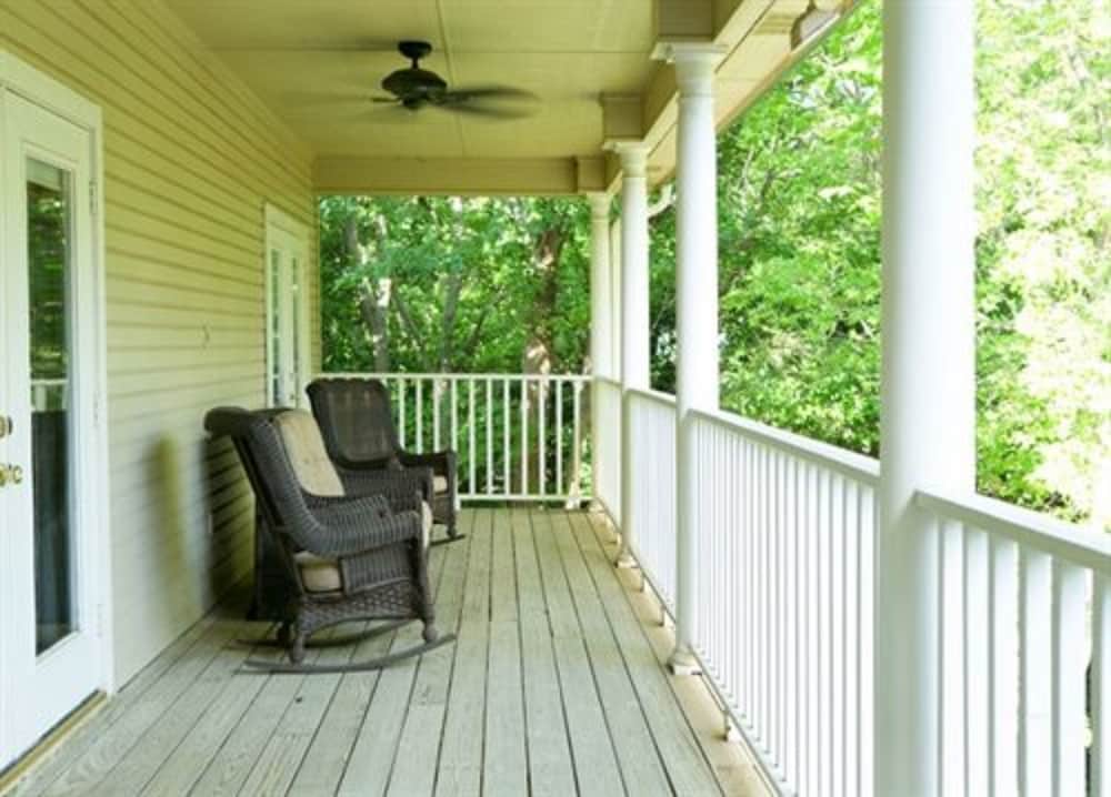 The Sanford House Inn & Spa - photo 33