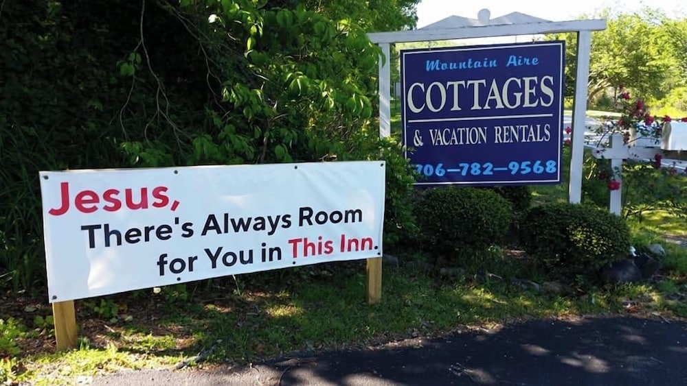 Mountain Aire Cottages & Inn - photo 261