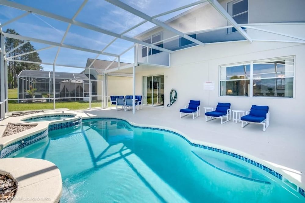 Amazing Pool 5 bed With spa and Games Room - photo 20