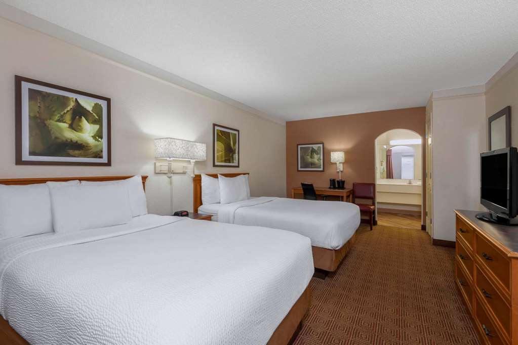 La Quinta East Deerfield Beach Boca Raton - photo 14