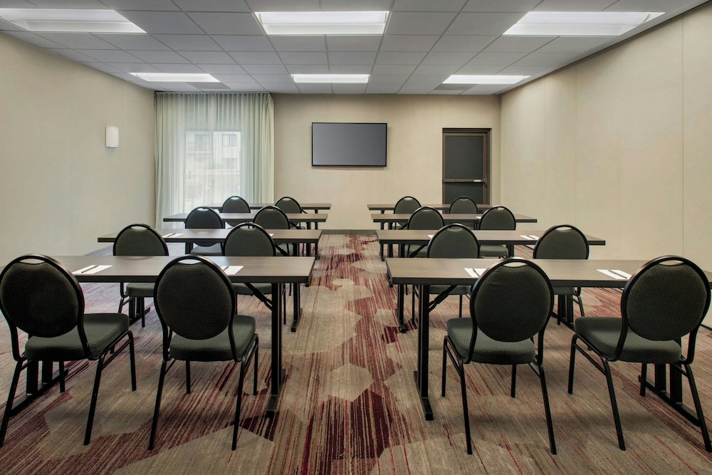 Courtyard by Marriott Mt. Laurel - photo 25