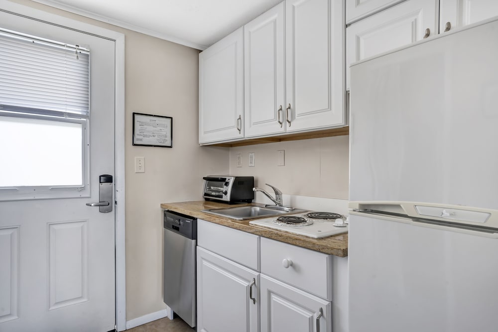 Driftwood Resort - photo 138