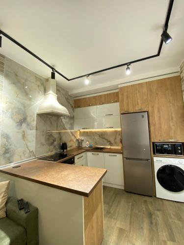 Solomon Dendrarium Lux Apartment Chisinau — 4-Star Luxury Hotel in Chisinau, Moldova