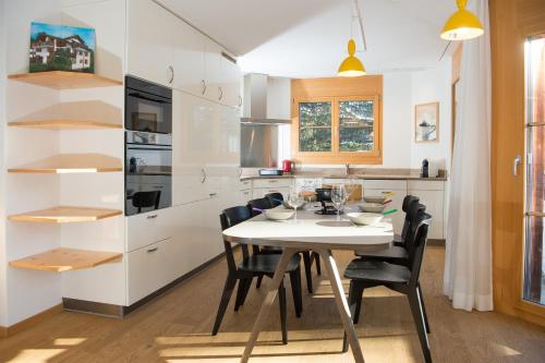 Holiday flat for 6 people Sot Valos Lenzerheide centre — 4-Star Luxury Hotel in Lenzerheide, Switzerland