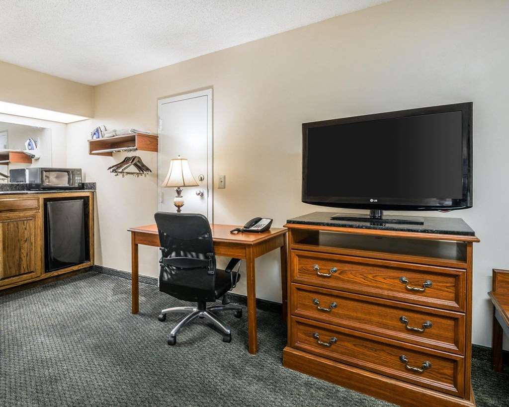 Quality Inn Bainbridge - photo 17