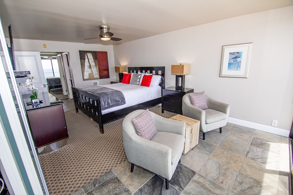 Capri Beach Accommodations - photo 9