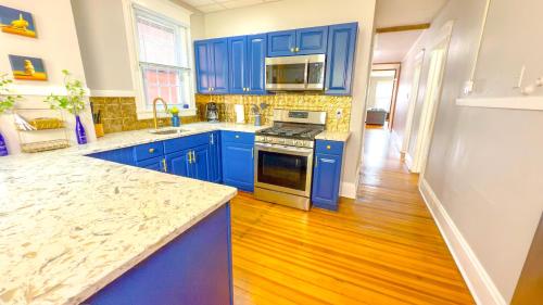 The Rustic Home Albany NY 3 Bedroom Private Second Floor Apartment
