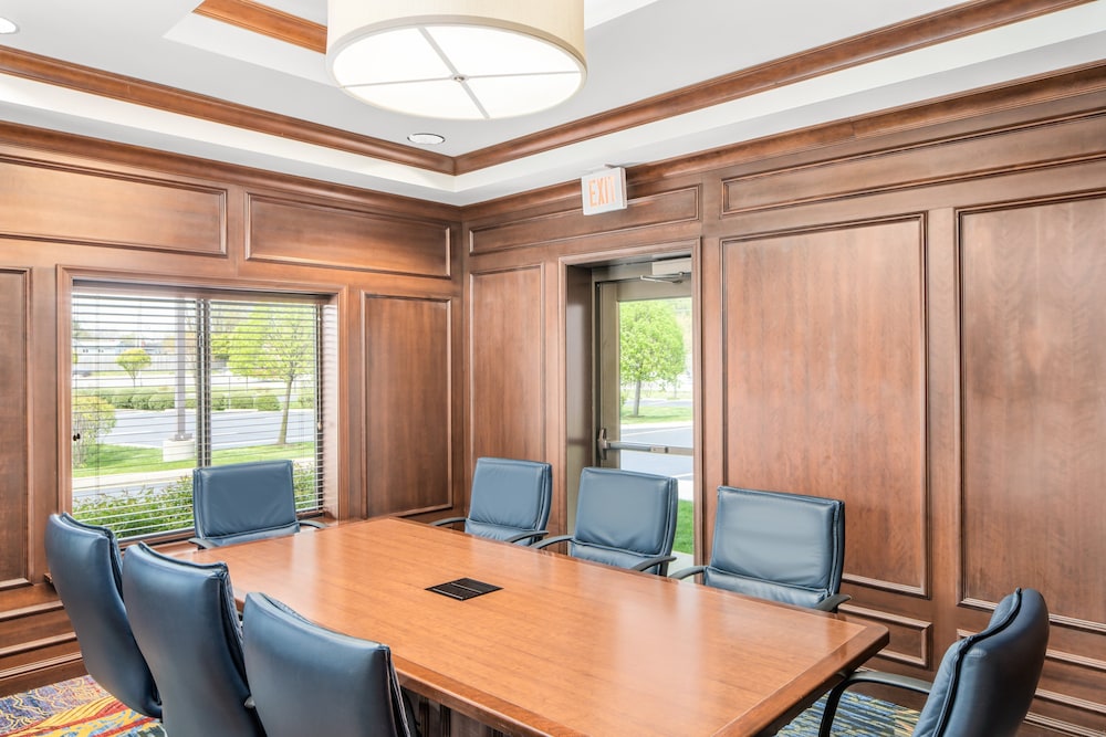 Holiday Inn Express & Suites Wilmington Newark by IHG - photo 51