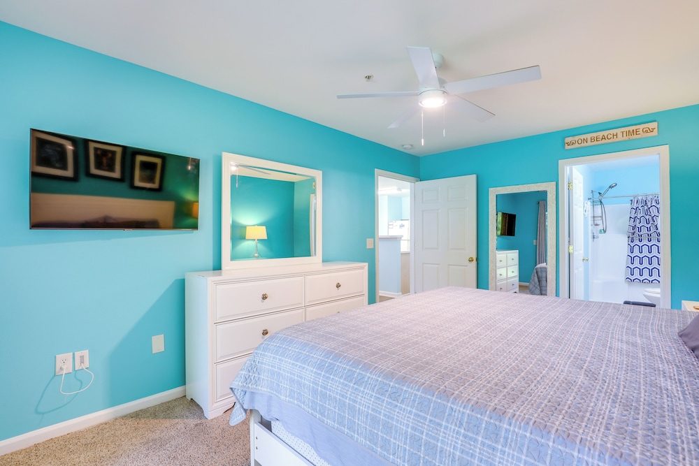 Swim Golf And Relax Resort Condo in Myrtle Beach - photo 11