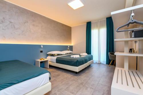 Garda Diamant — 4-Star Luxury Hotel in Desenzano Del Garda, Italy