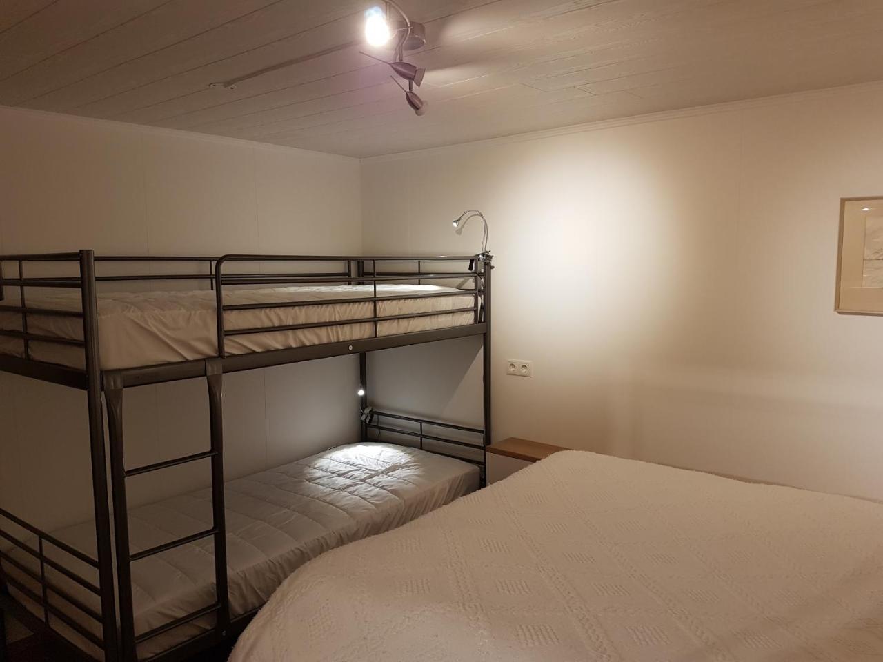 Holiday Guesthouse