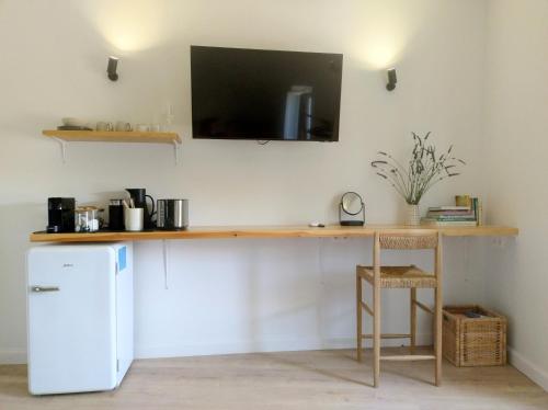 Olive Grove boutique studio — Unknown City — photo 3