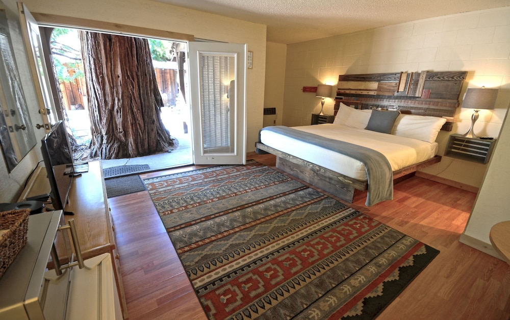 Tahoe Vistana Inn - photo 31