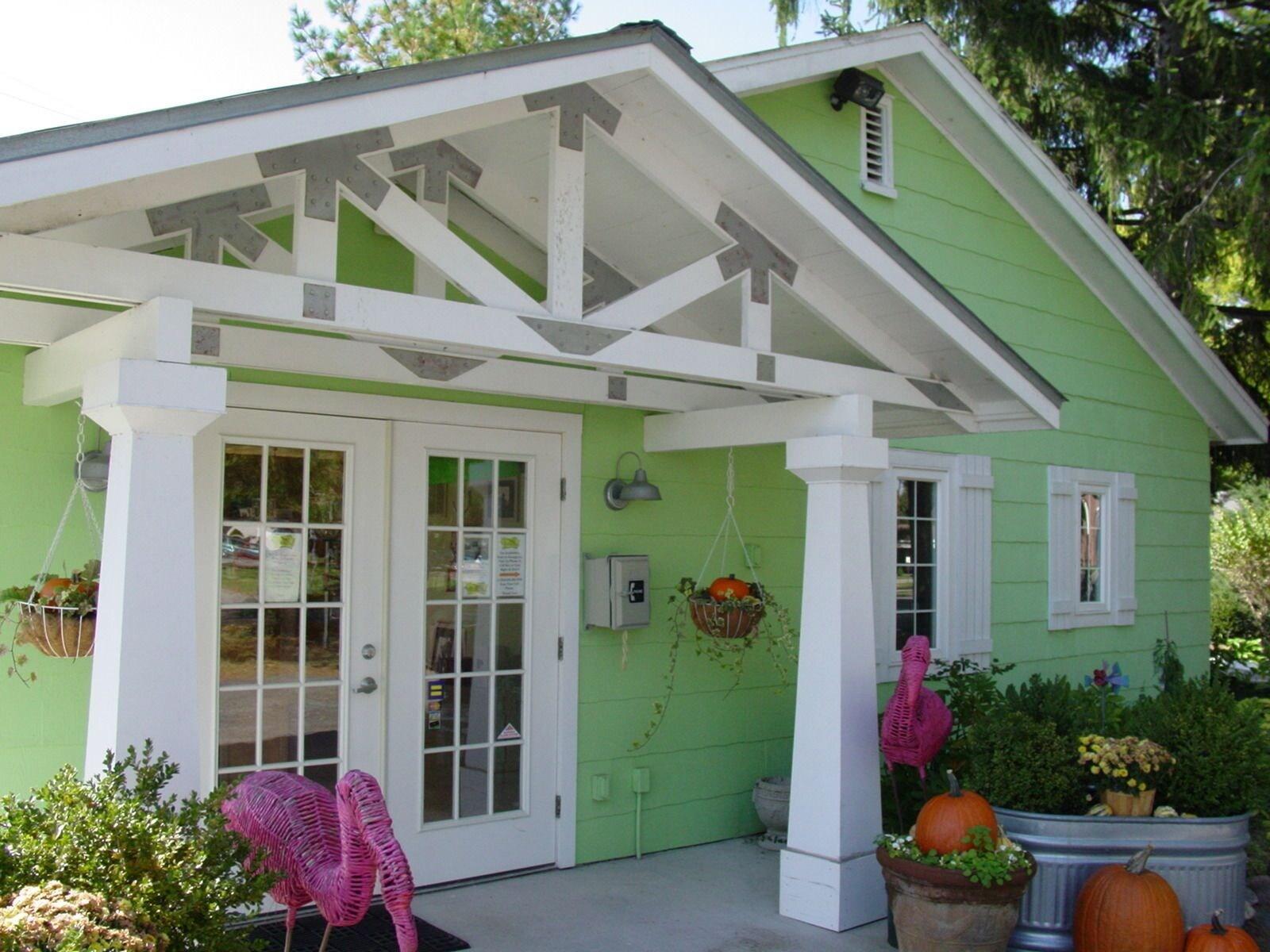 The Pines Motorlodge in Douglas, United States