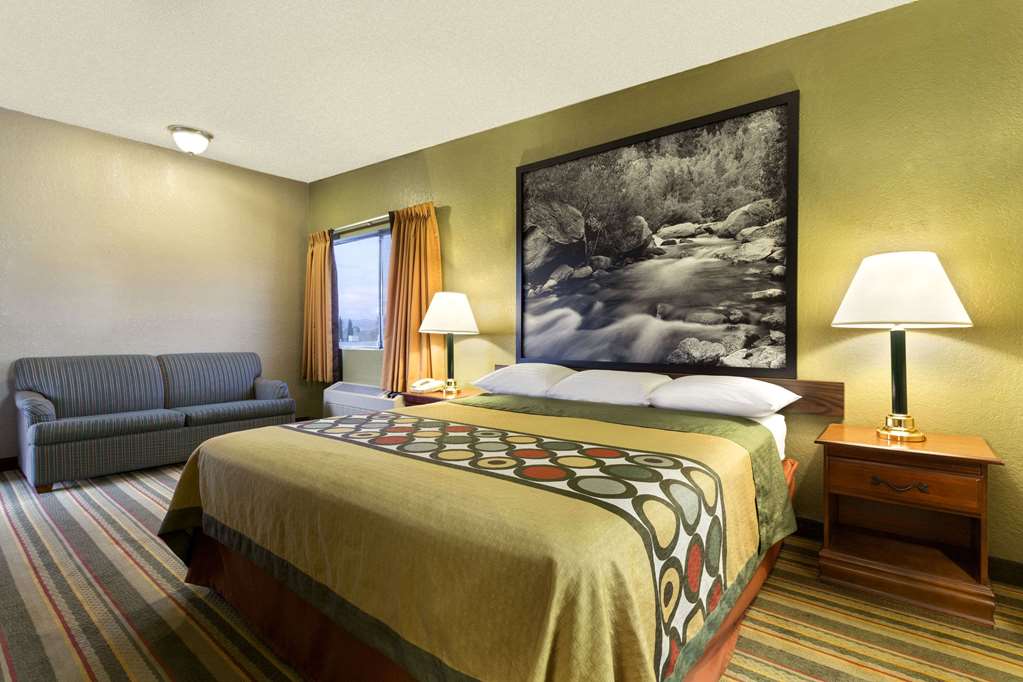 Super 8 By Wyndham Ridgecrest - photo 13