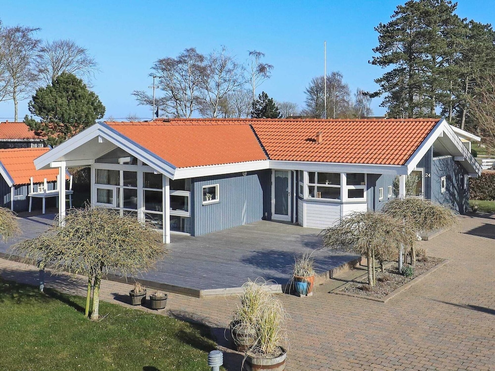 Stunning Home In Otterup With Sauna — 4-Star Luxury Hotel in Otterup, Denmark