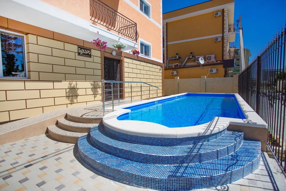 Hotel Bukhara - last minute hotel in Anapa