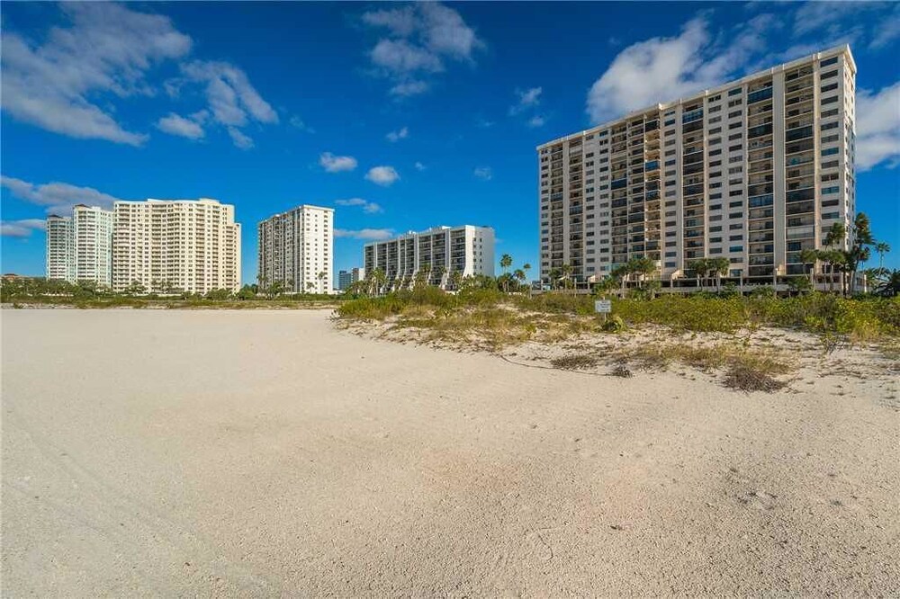 Lighthouse Towers 2008 Two Bedroom Condo - photo 37