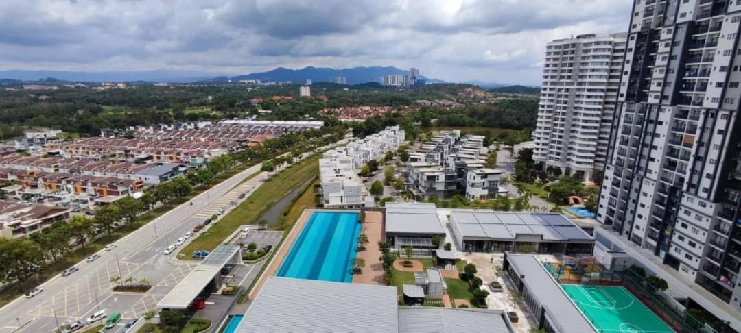 RF Homestay Nilai — 4-Star Luxury Hotel in Kampung Baharu Nilai, Malaysia