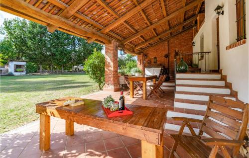 Three Bedroom Holiday Home In Bene Vagienna Cn — Bene Vagienna — photo 2