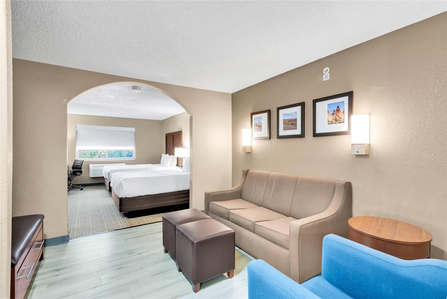 Comfort Suites Lakewood Denver - photo 47