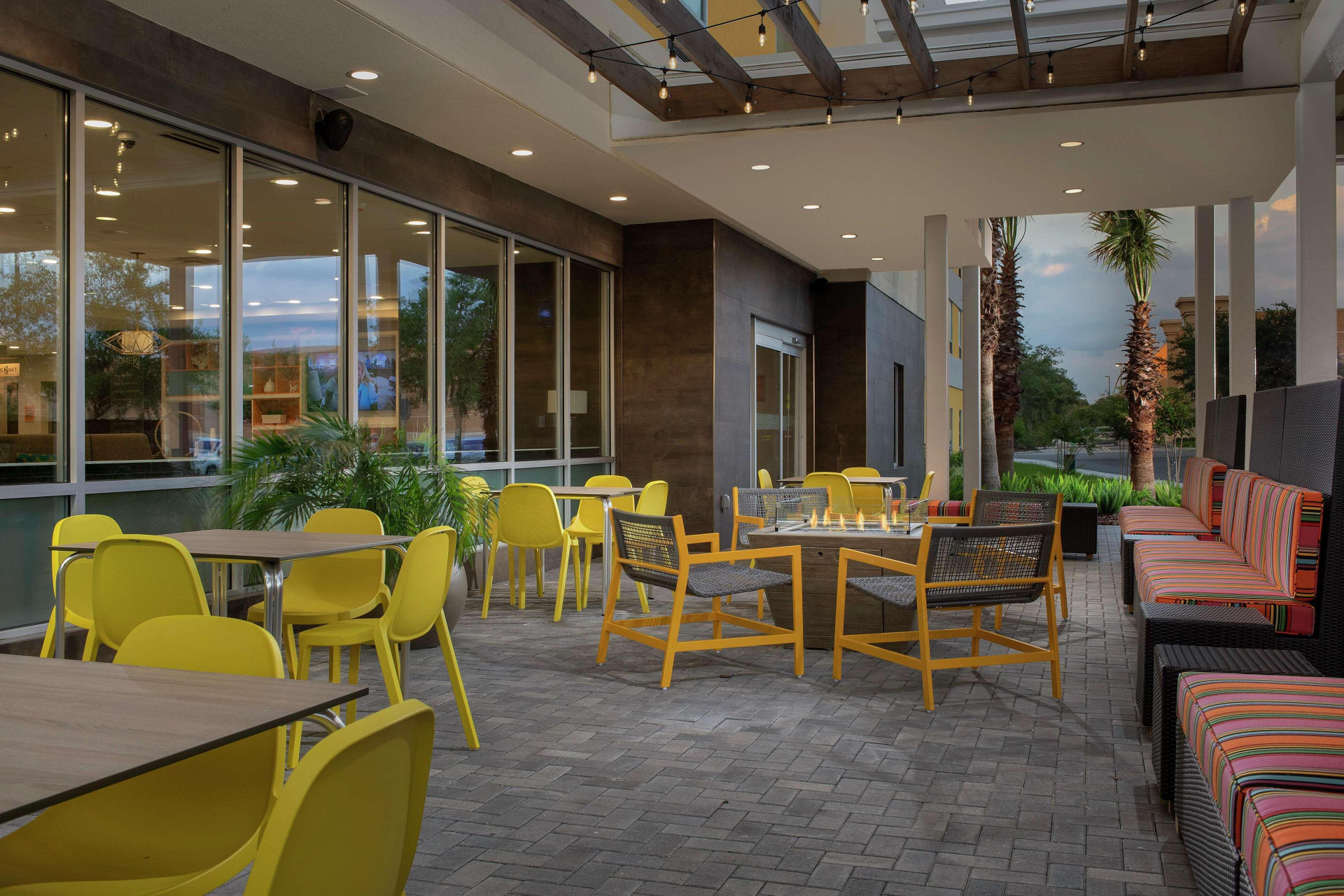 Home2 Suites by Hilton Lakeland South Polk Parkway - photo 6