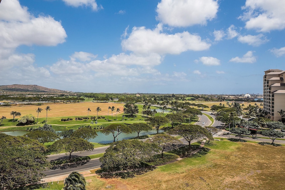 Two bedroom Villas at Ko Olina Beach Villas Resort - photo 90