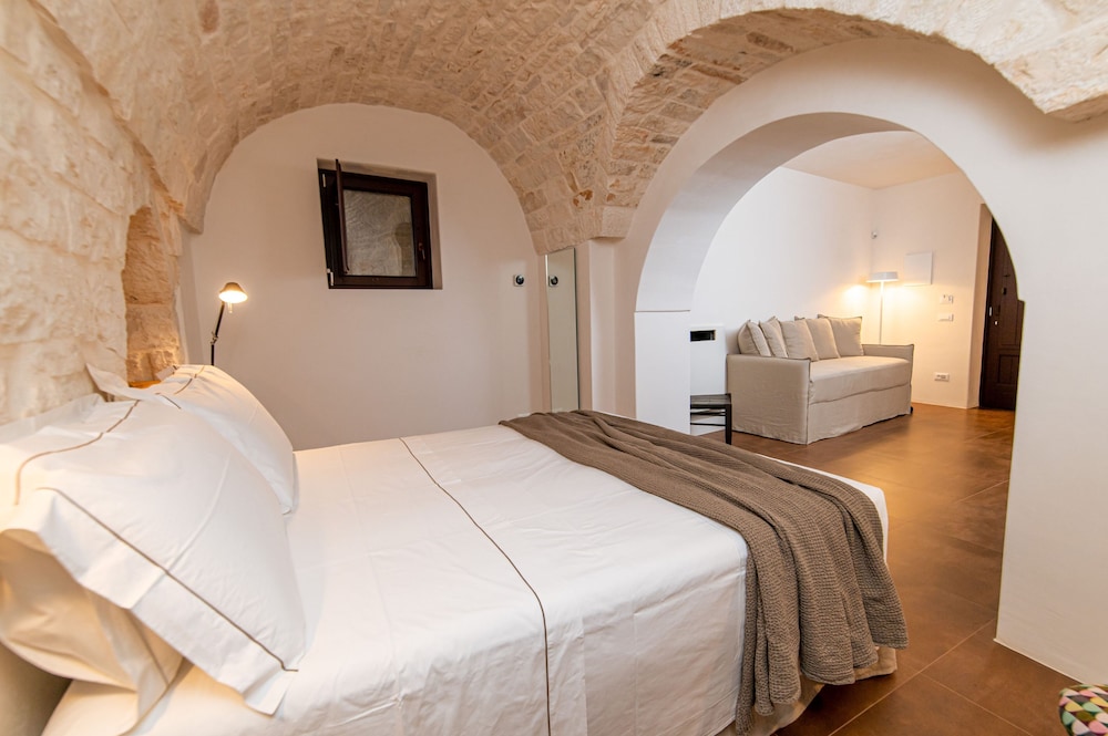 Ddò Relais di Puglia — 4-Star Luxury Hotel in Ostuni, Italy