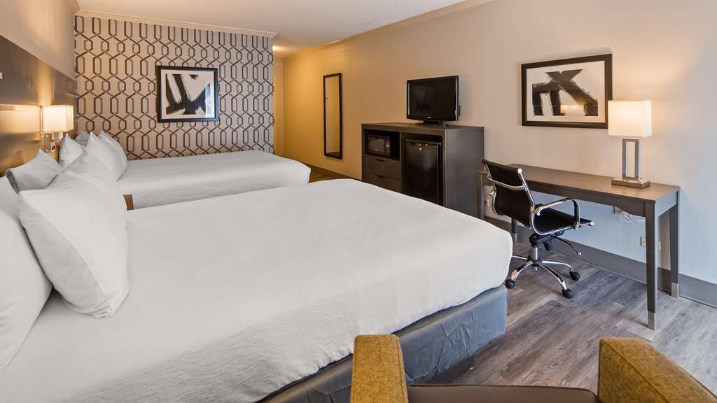 Best Western Plus Morristown Conference Center Hotel - photo 12