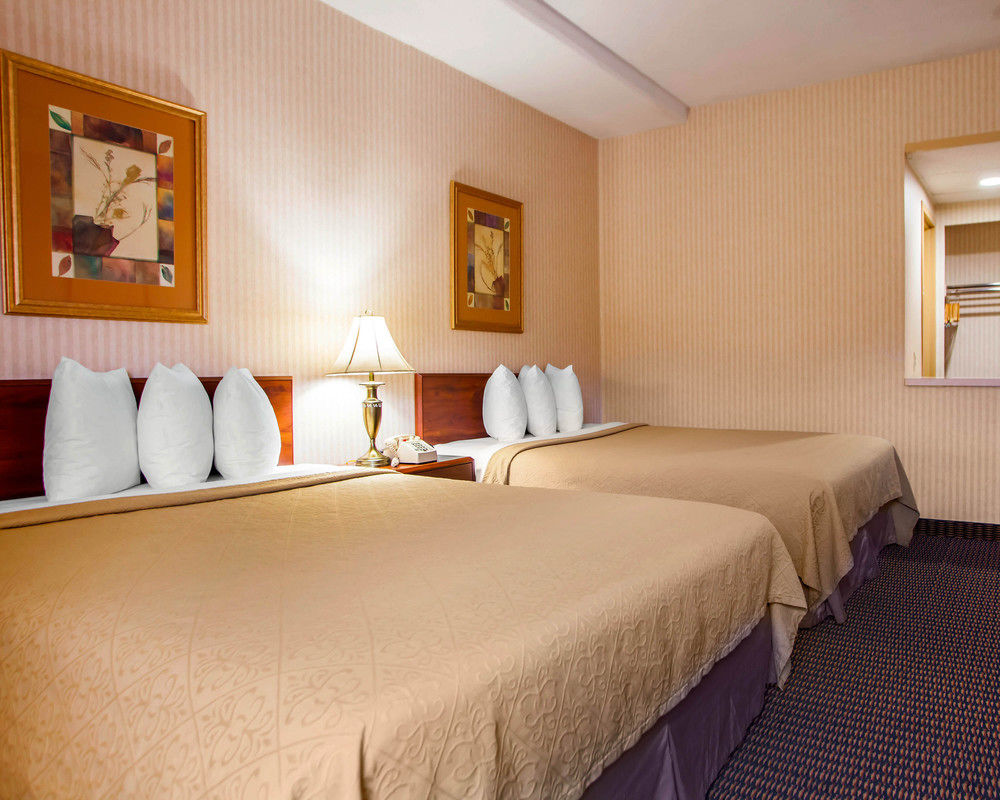 Econo Lodge Somerset - photo 12