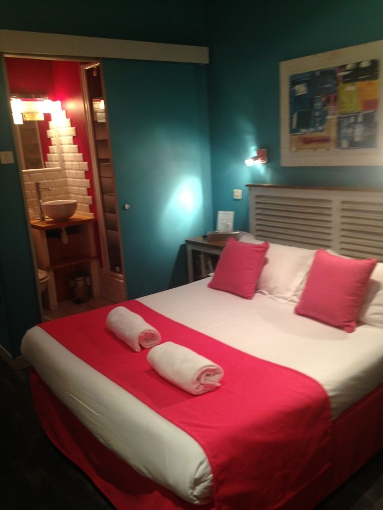 Hotel Cote Patio in Nimes, France