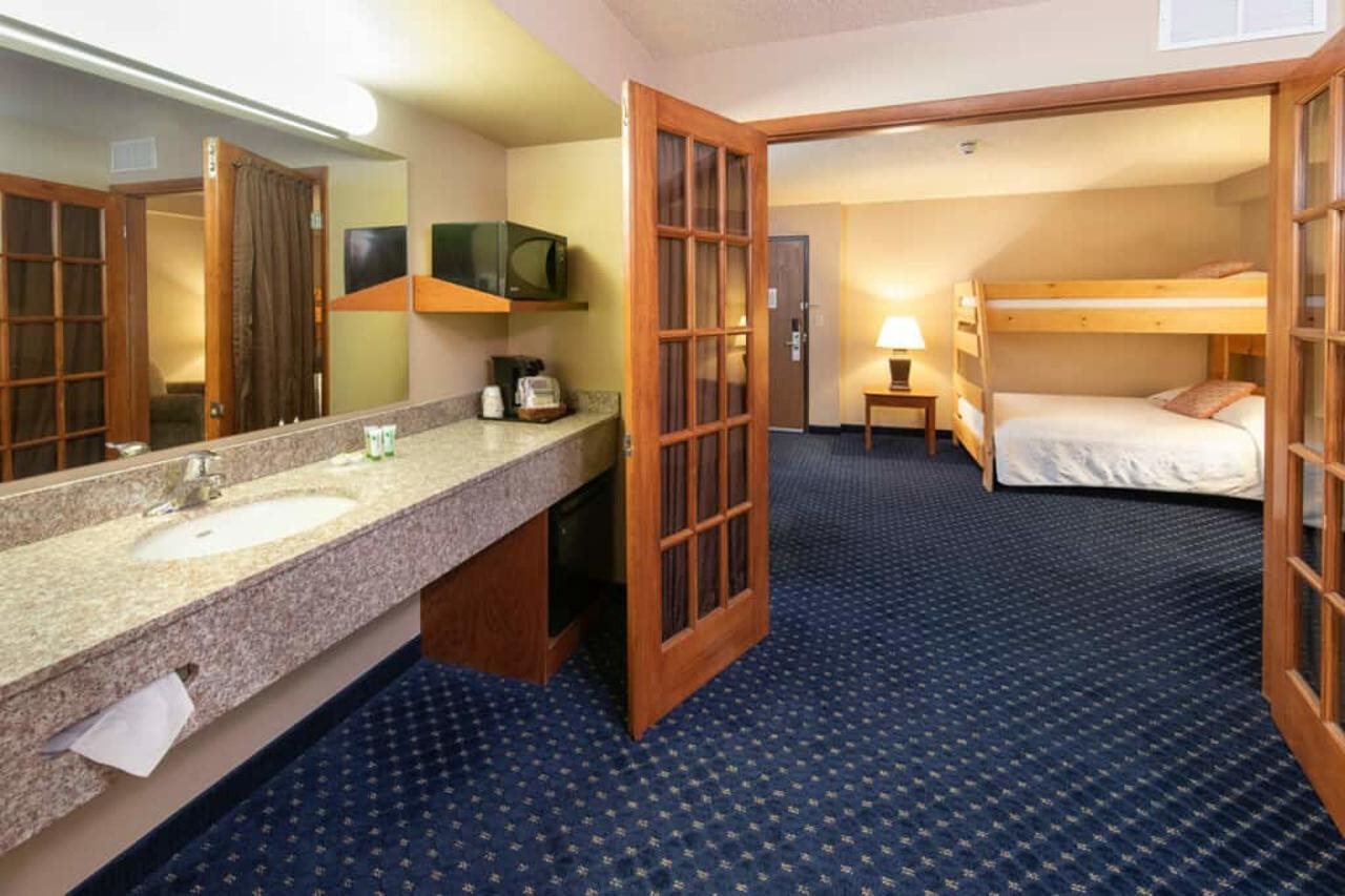 Hotel Glenwood Springs - photo 16