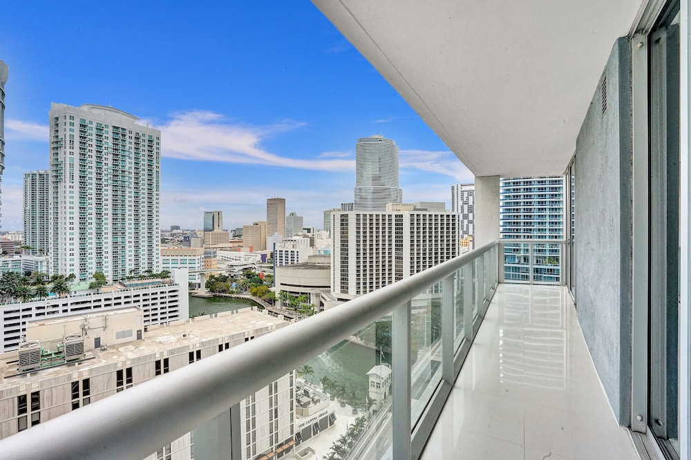 Sky City At Icon Brickell - photo 42