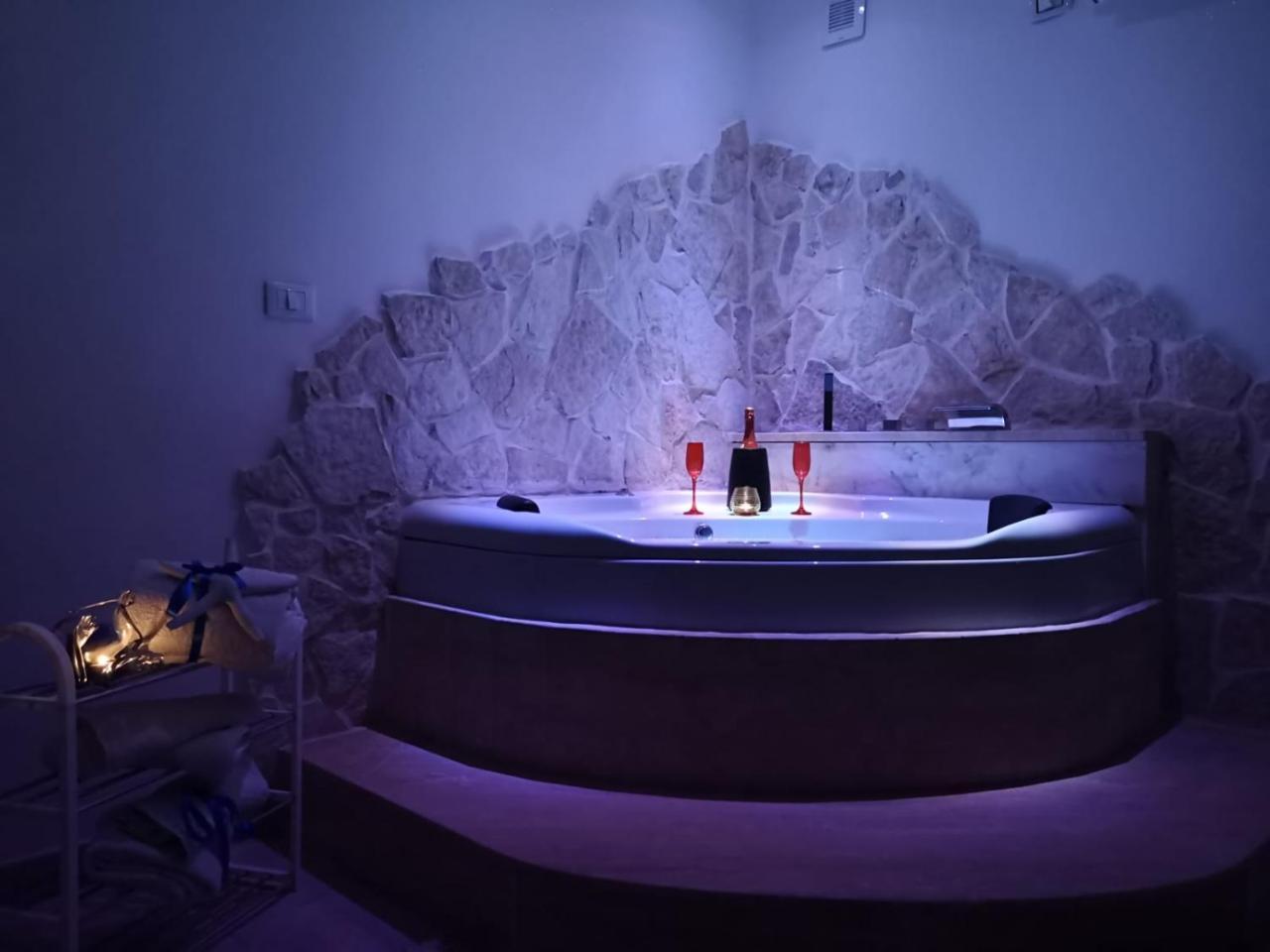 Villa Rhaele — 4-Star Luxury Hotel in Taranto, Italy
