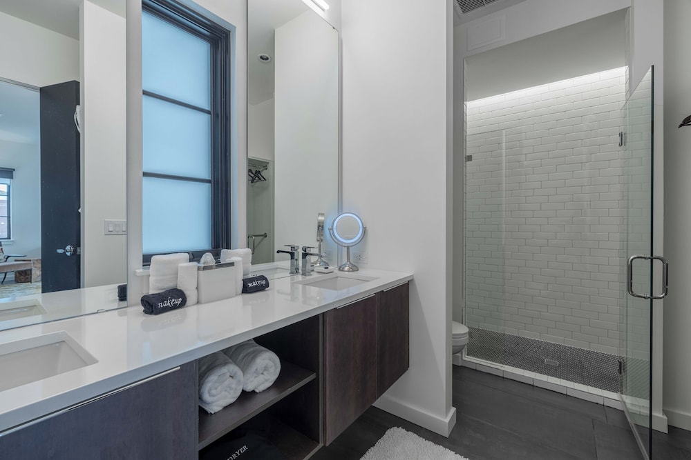 121 Hotel - photo 102
