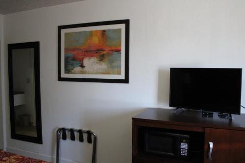 Flagstaff Motel - photo 21