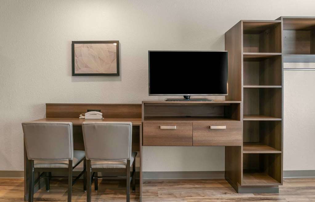 Extended Stay America Suites Detroit Rochester Hills - photo 30