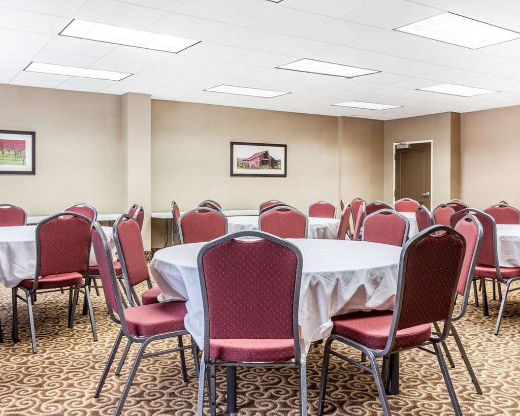 Comfort Suites Morrow Atlanta South - photo 22