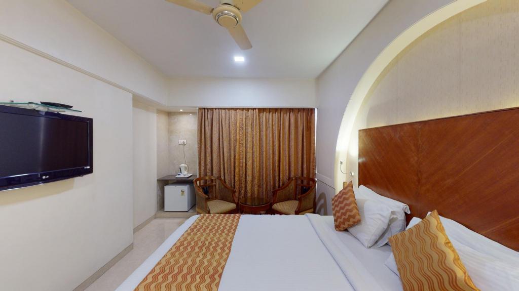 Hotel Supreme Heritage